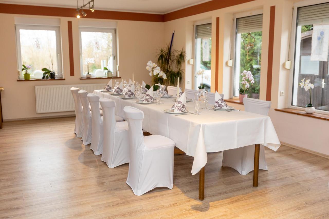 Pension Zum Lindeneck Lubz Экстерьер фото